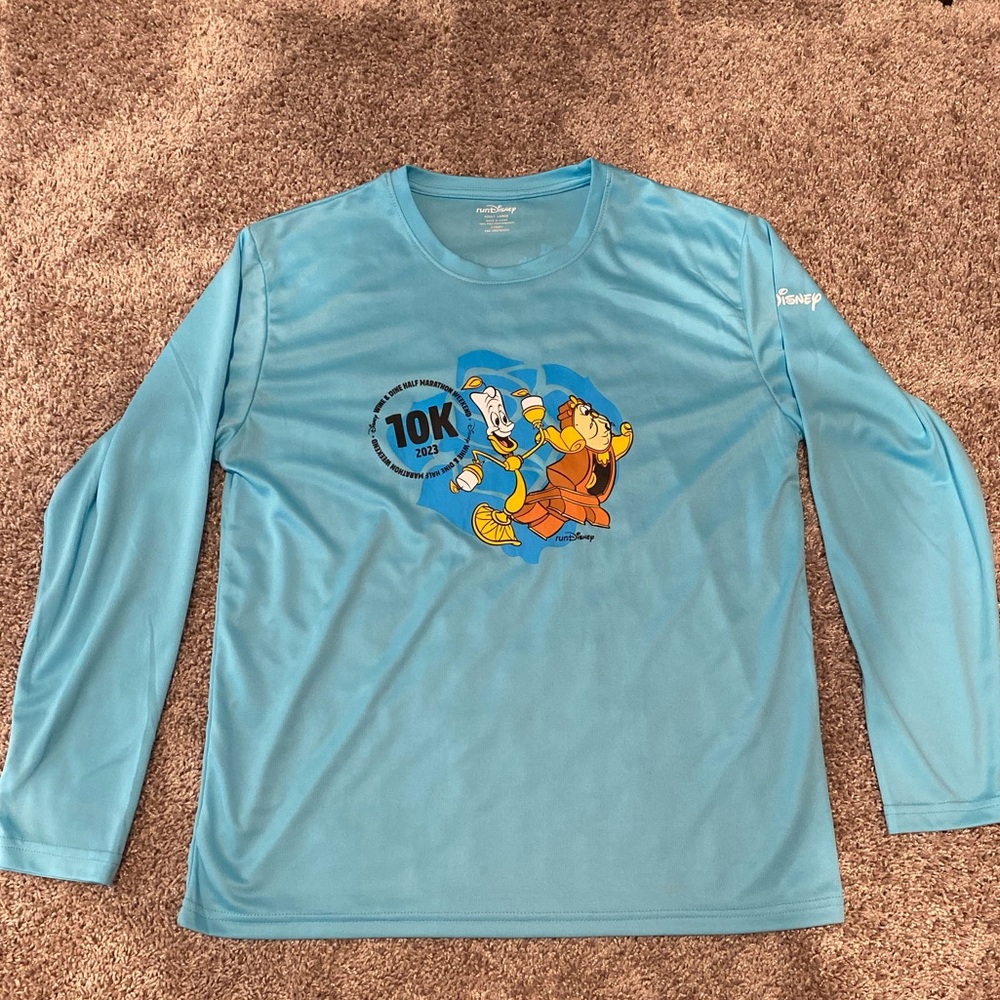 runDisney Wine & Dine 10k 2023 Men’s Large Shirt